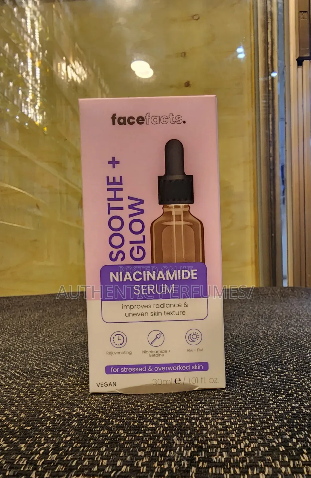 Face Facts Soothe + Glow Niacinamide Serum