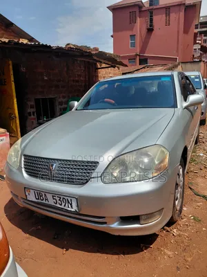 Toyota Mark II 2004 Silver