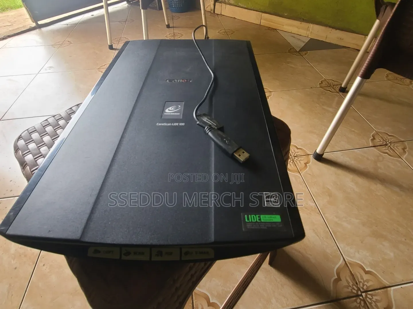 Canon Canoscan Lide 100 Flatbed Scanner
