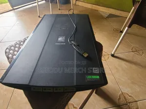 Canon Canoscan Lide 100 Flatbed Scanner