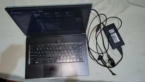 Laptop MSI GS65 Stealth Thin 8RF 16GB Intel Core i7 SSHD+SSD 1.5T