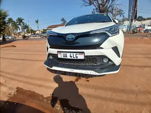 Toyota C-HR 2017 White