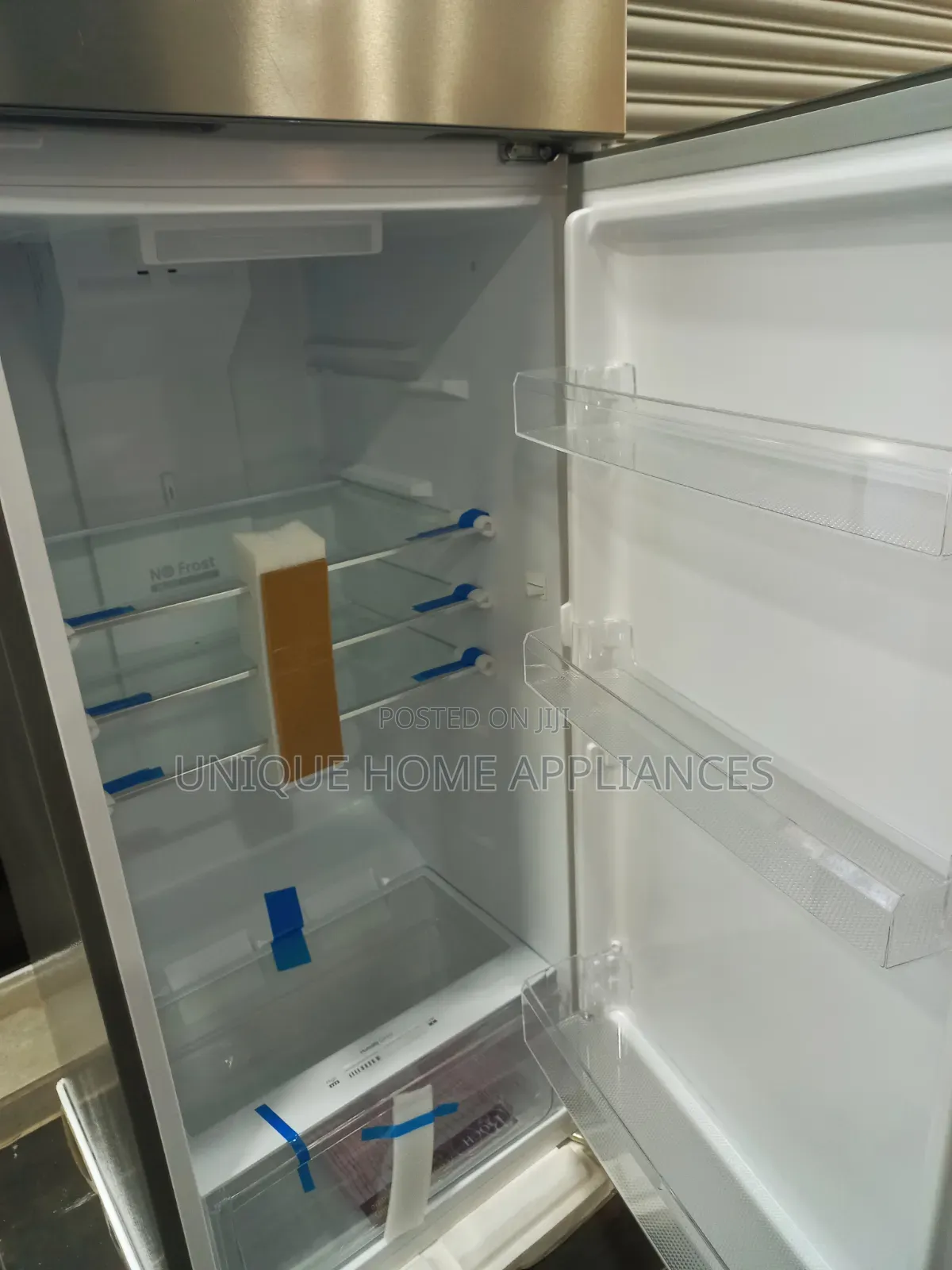 Roch Refrigerator 325l