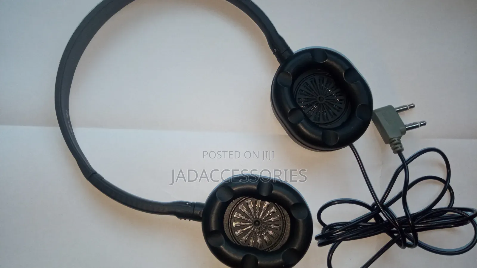 Classic Qatar Headsets