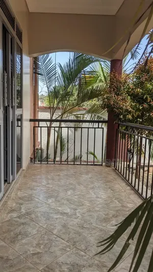 3bdrm House in Bwebajja, Central Division for rent