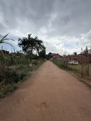 3bdrm House in Muyunyo, Central Division for rent
