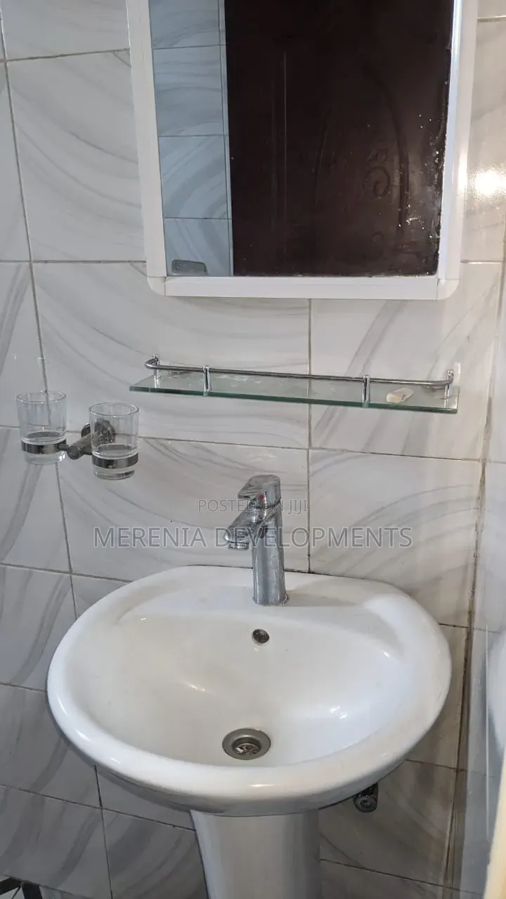 3bdrm Apartment in Buziga, Makindye for rent