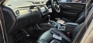 Nissan X-Trail 2016 Gray