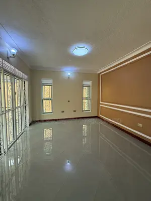 3bdrm House in Lukuli, Makindye for sale