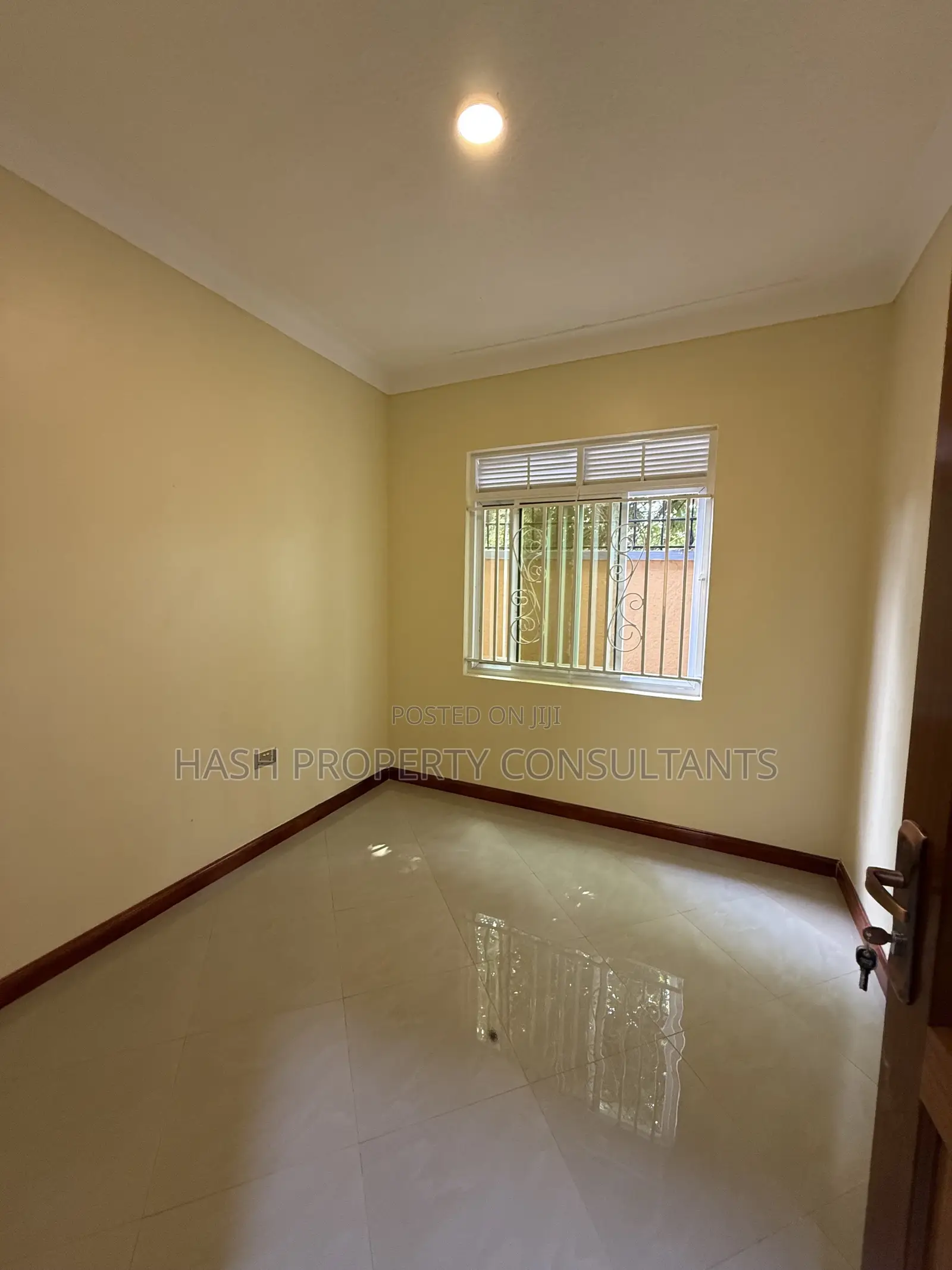 3bdrm House in Lukuli, Makindye for sale