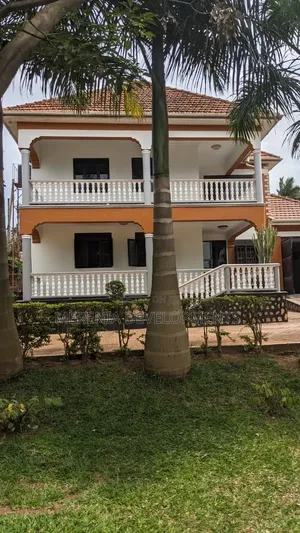 4bdrm House in Buziga, Makindye for rent