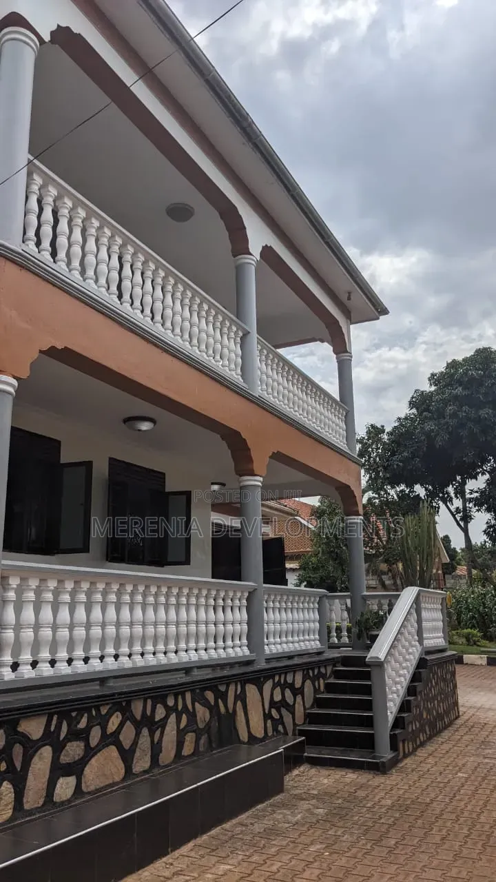 4bdrm House in Buziga, Makindye for rent