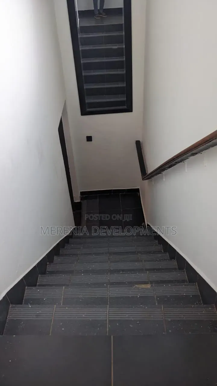 4bdrm House in Buziga, Makindye for rent