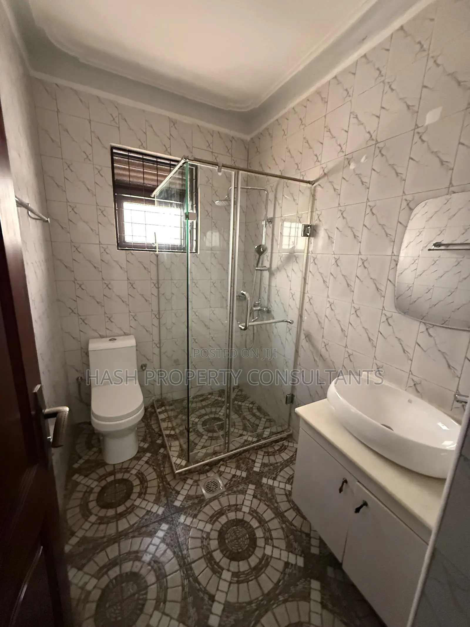 5bdrm House in Muyenga, Central Division for rent