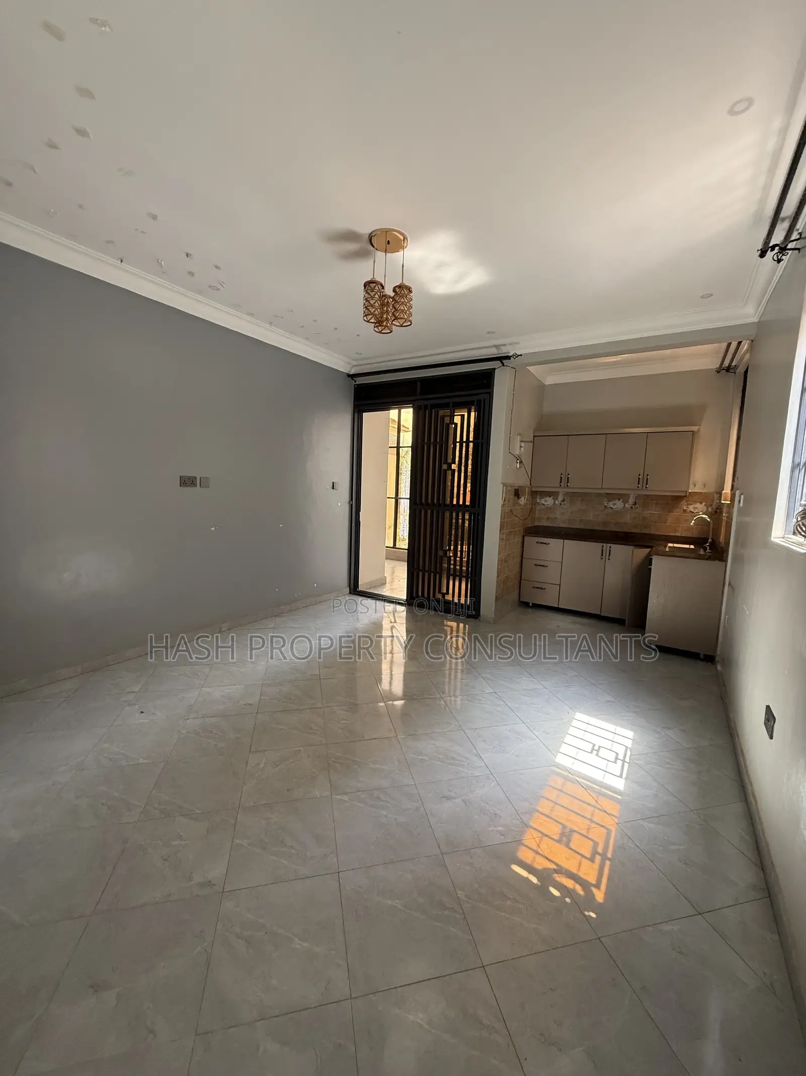 1bdrm Apartment in Muyenga, Central Division for rent