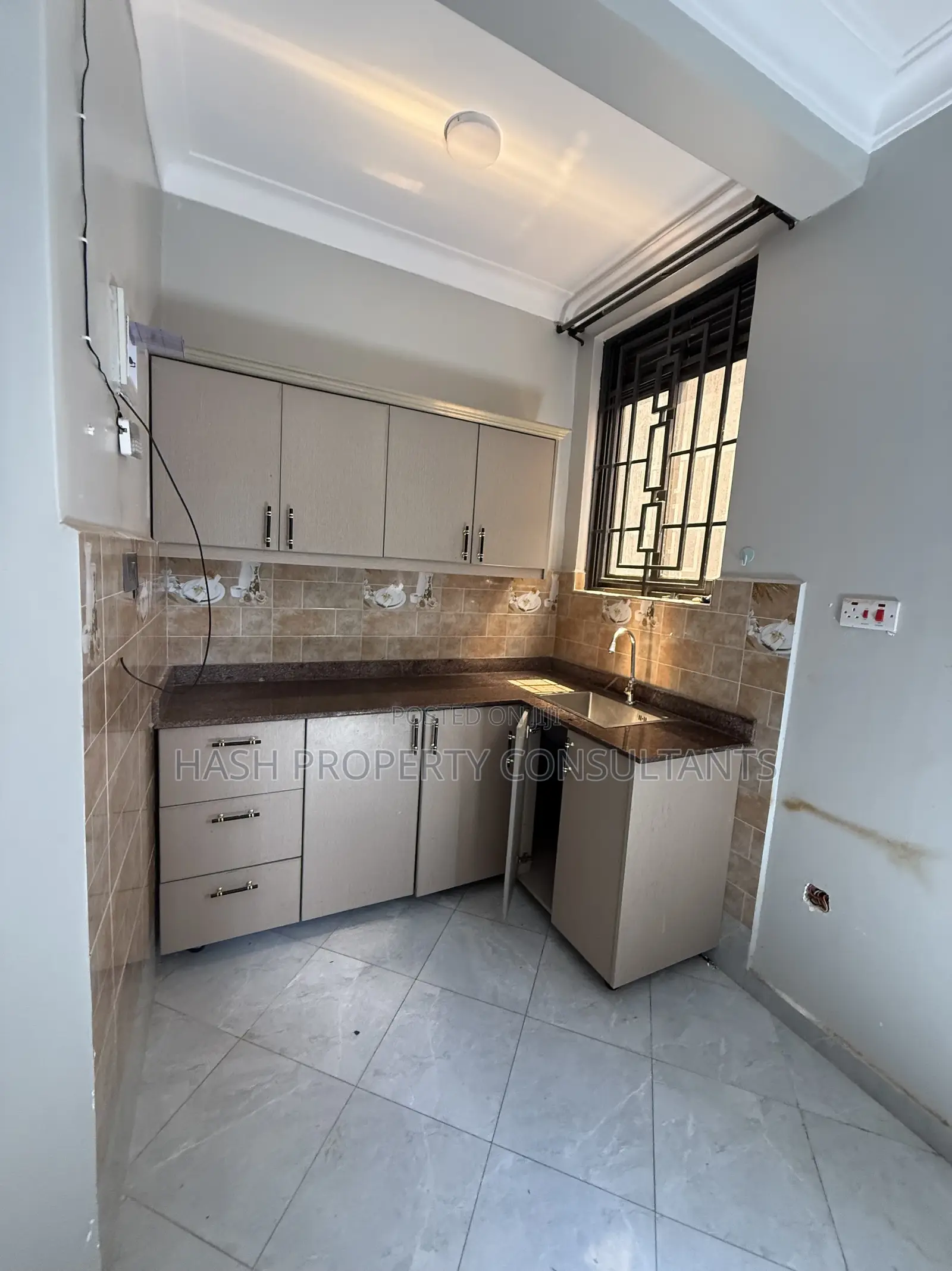 1bdrm Apartment in Muyenga, Central Division for rent