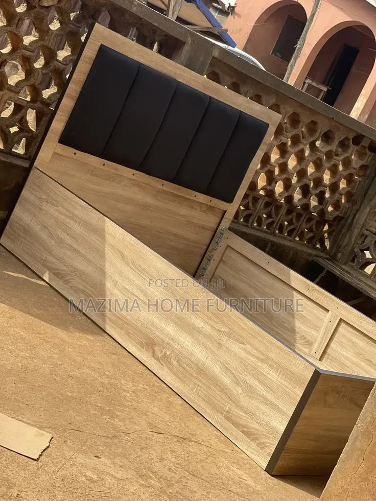 5x6 Hardwood Bed
