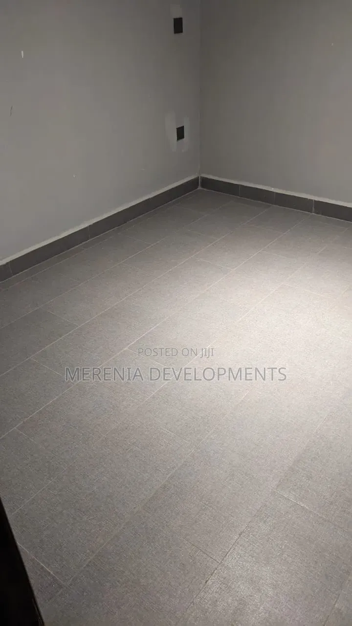 3bdrm Apartment in Bunga, Makindye for rent