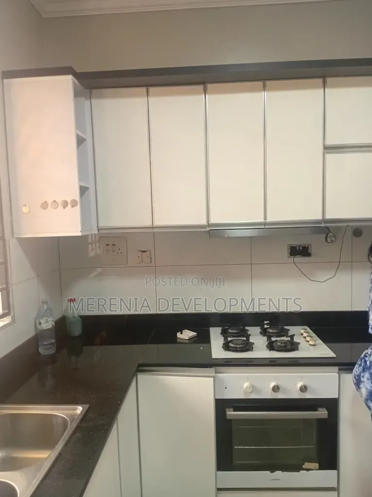 3bdrm Apartment in Bunga, Makindye for rent