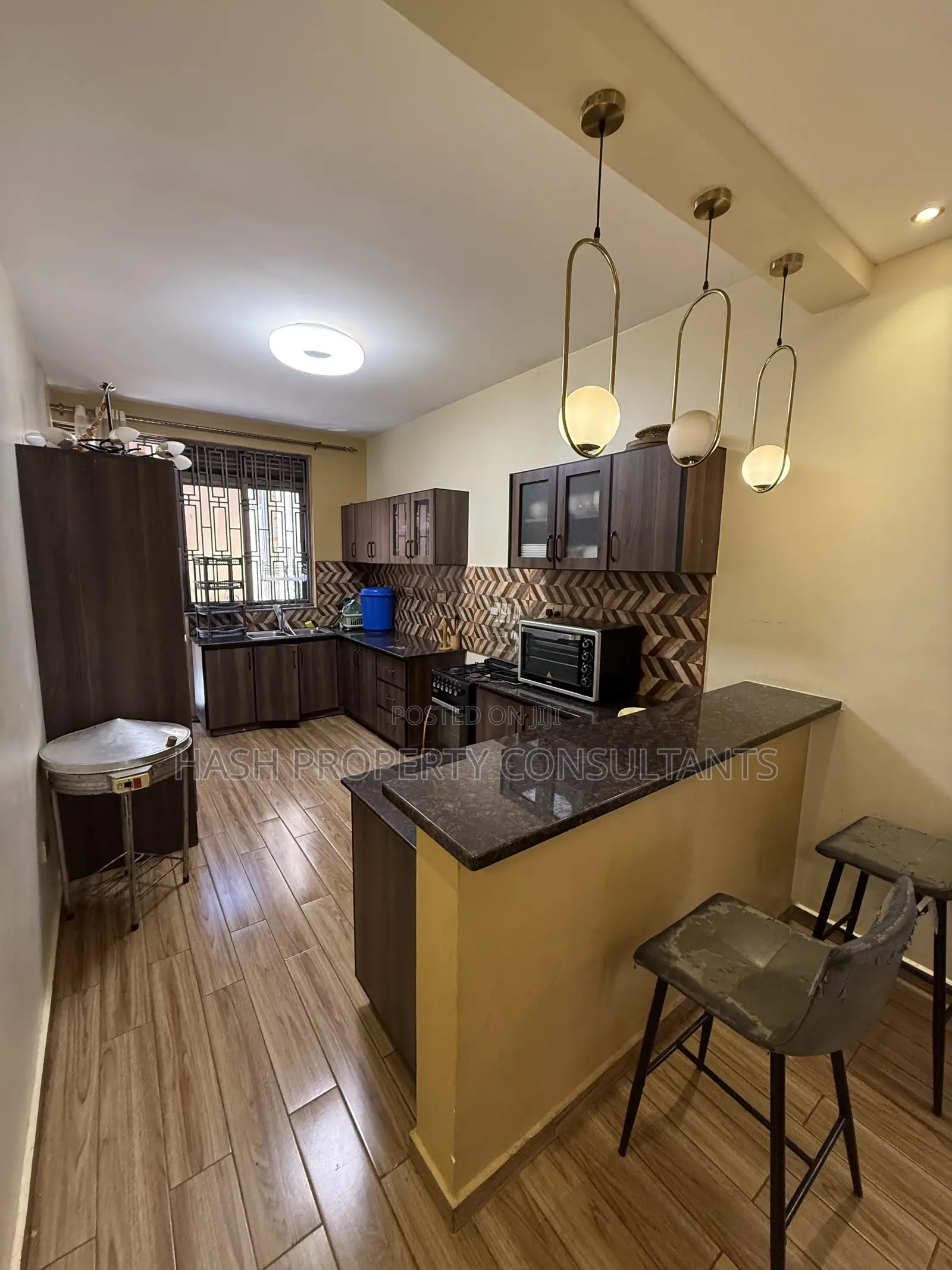 Furnished 4bdrm Villa in Muyenga, Central Division for rent