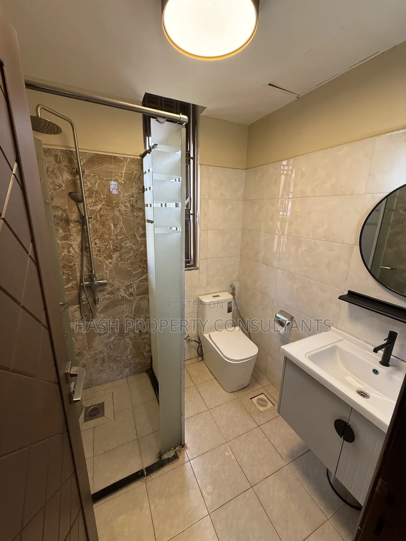 Furnished 4bdrm Villa in Muyenga, Central Division for rent