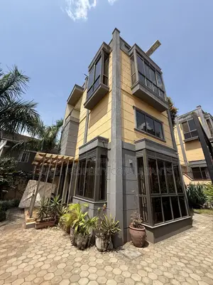 Furnished 4bdrm Villa in Muyenga, Central Division for rent