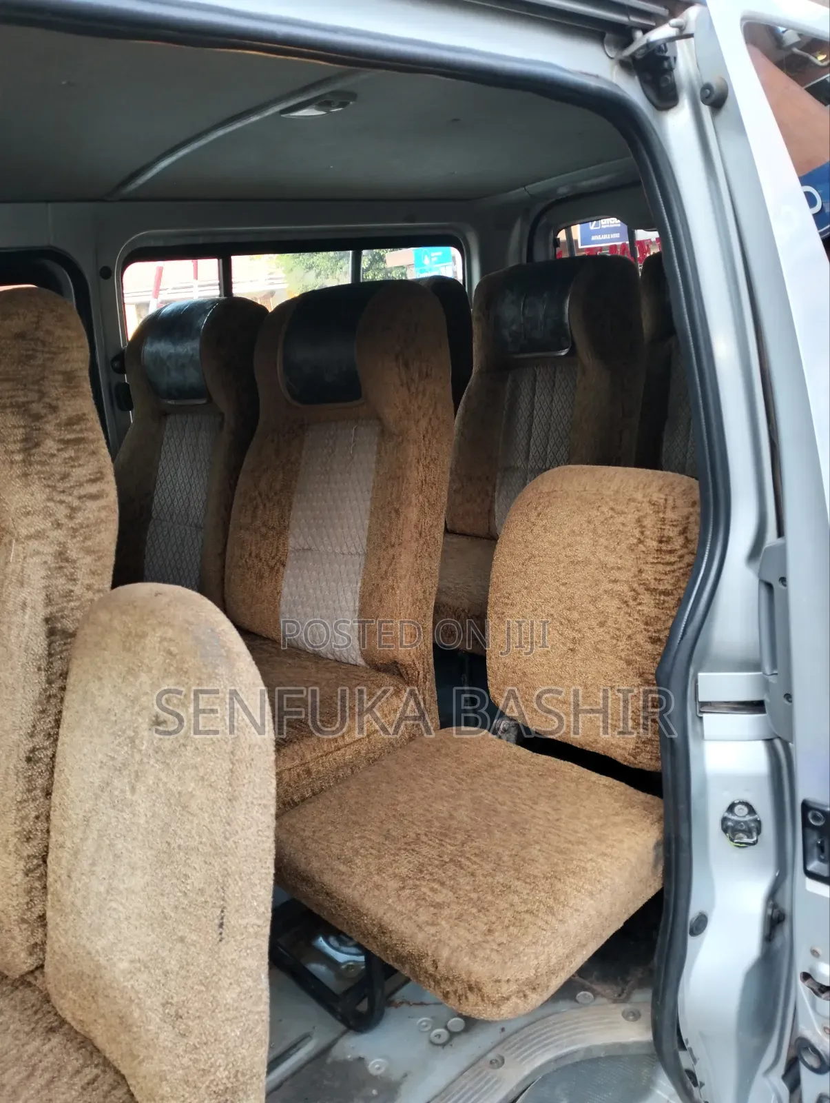 Toyota HiAce 2009 Silver