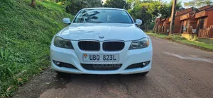 BMW 3 Series 2011 White