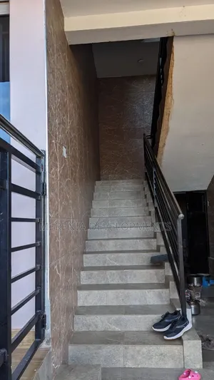 2bdrm Apartment in Lubowa, Makindye for rent