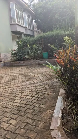 5bdrm House in Naguru, Nakawa for rent