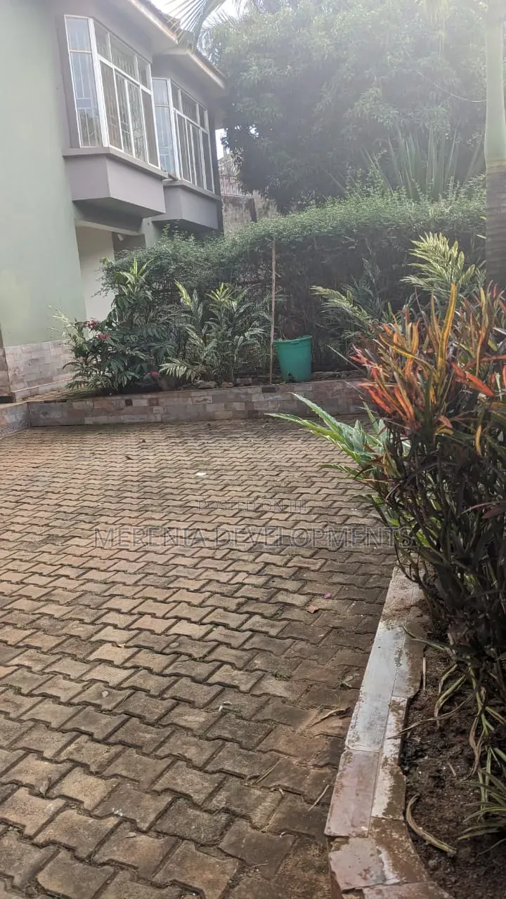 5bdrm House in Naguru, Nakawa for rent