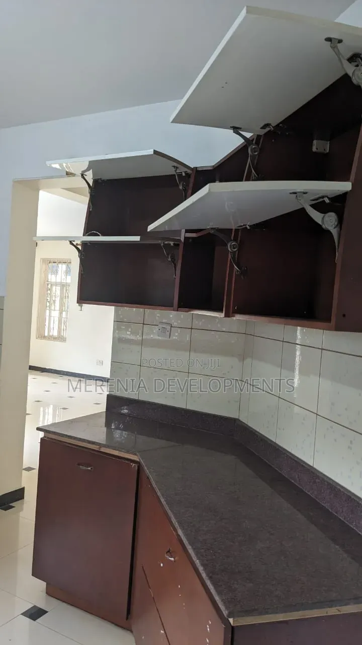 5bdrm House in Naguru, Nakawa for rent