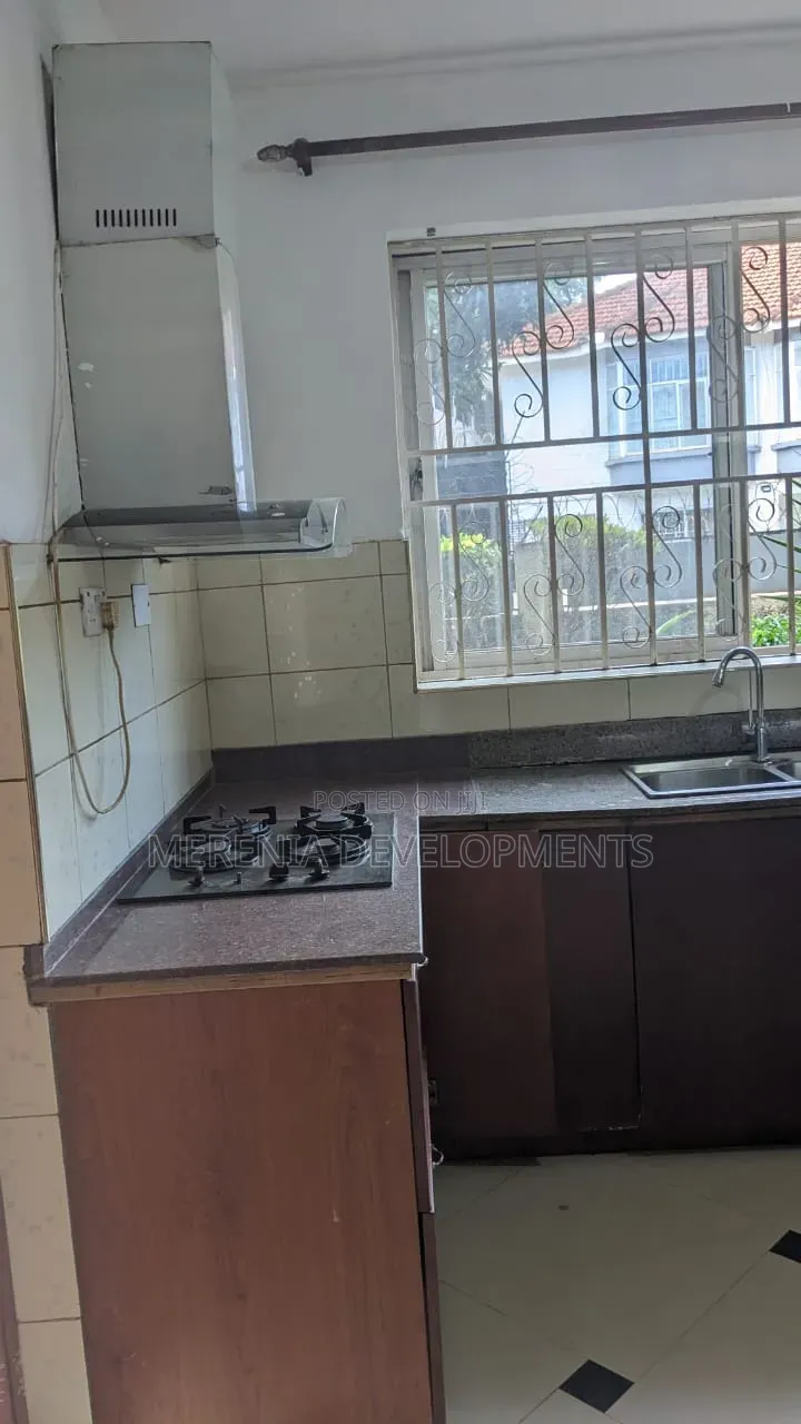5bdrm House in Naguru, Nakawa for rent