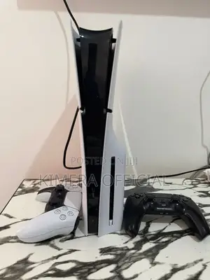 Ps5 Slim Disc Edition: New Look, Same Unrivaled Performance.