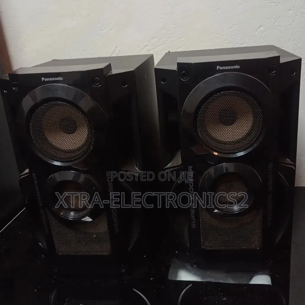 Original Panasonic Super Woofer 3-Way Bookshelf Speakers (Pair)