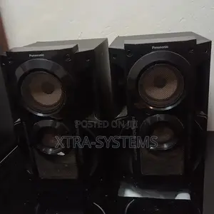 Original Panasonic Super Woofer 3-Way Bookshelf Speakers (Pair).