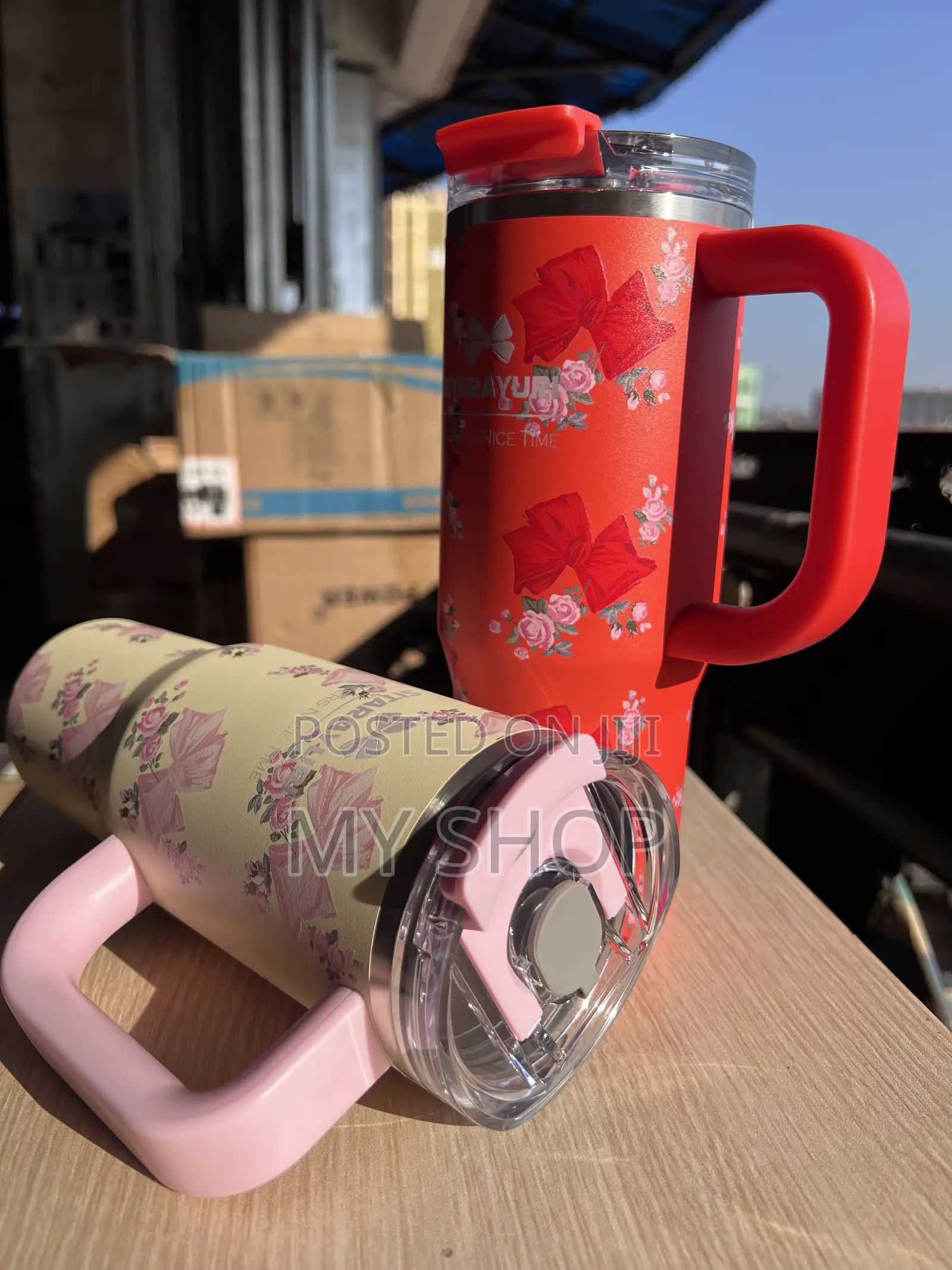 Elegant 900ml Floral Vacuum Cups – Now in Stock