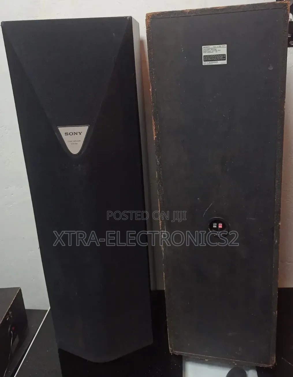 Sony Ss-T471 3-Way Tower Floorstanding Speakers With 10-Inch Woofers