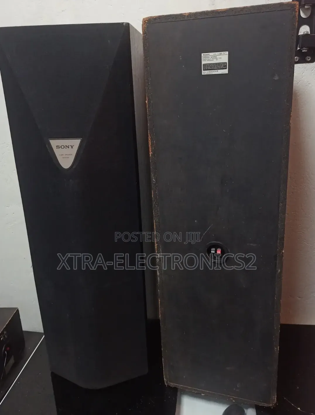 Sony Ss-T471 3-Way Tower Floorstanding Speakers With 10-Inch Woofers