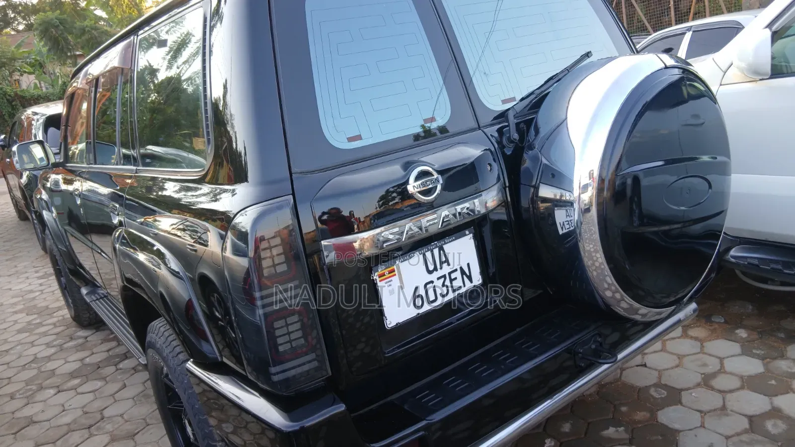 Nissan Patrol 2012 Black