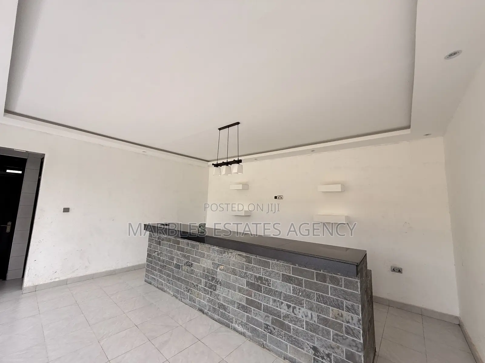 5bdrm House in Bugolobi, Central Division for sale