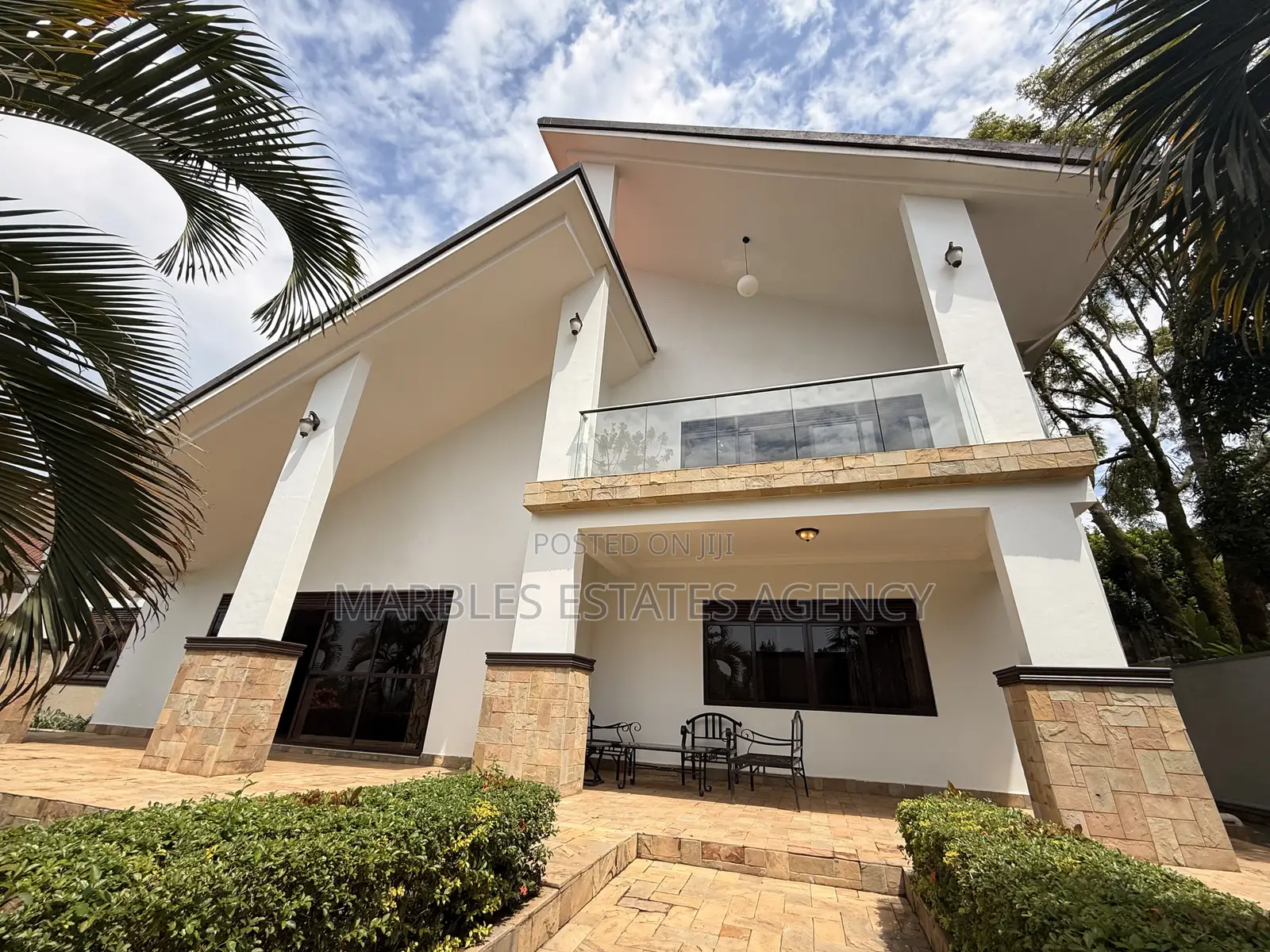 5bdrm House in Bugolobi, Central Division for sale