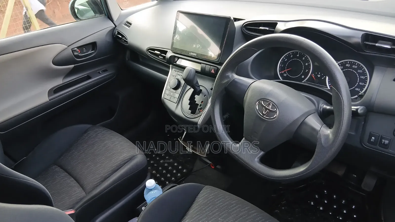 Toyota Wish 2012 Blue