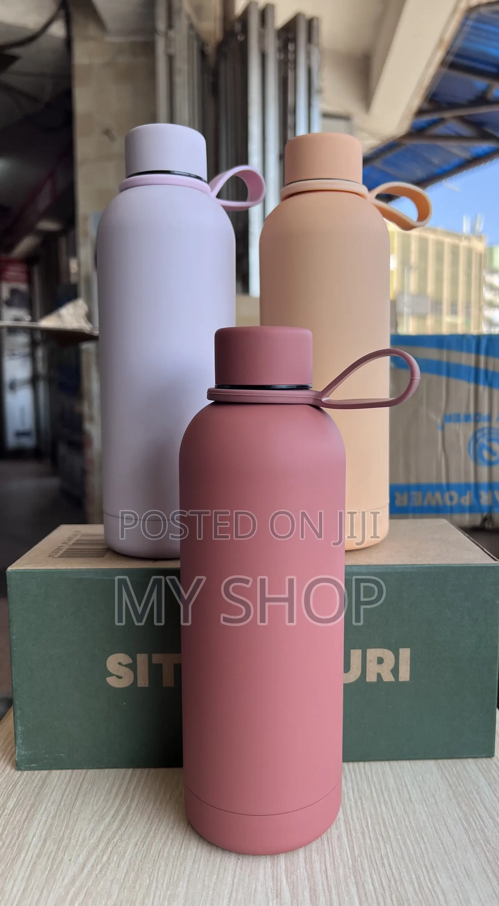 500ml Stainless Steel Vacuum Bottle With Silicone Grip
