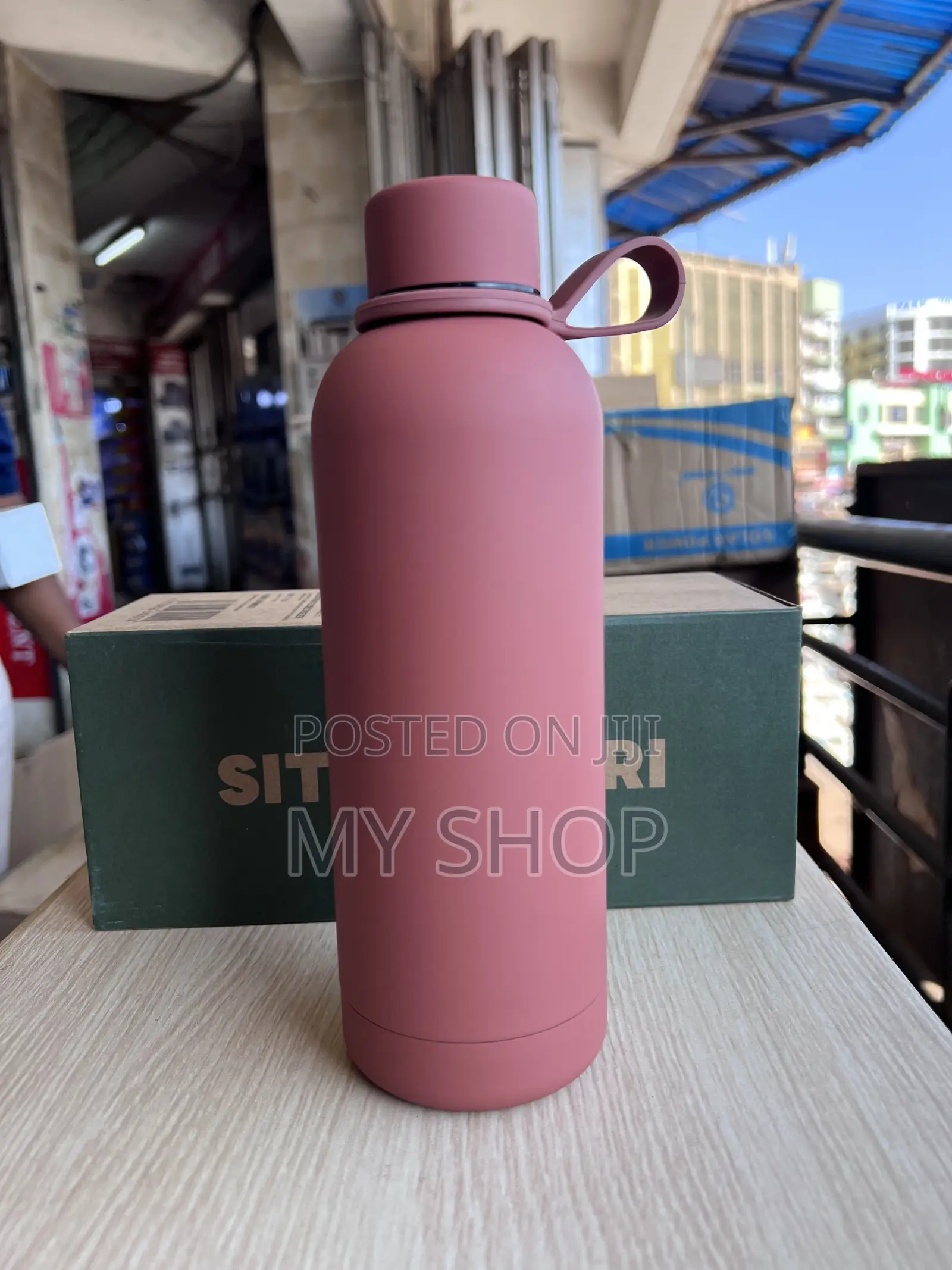 Premium 500ml Vacuum Bottle – Silicone Body