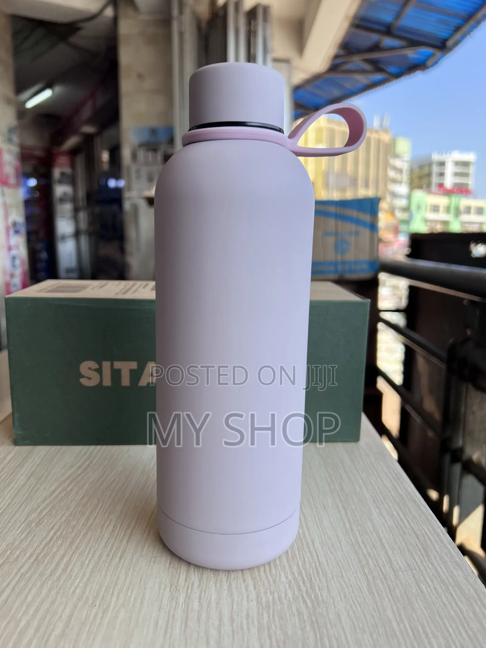 Durable 500ml Vacuum Flask With Silicone Sleeve
