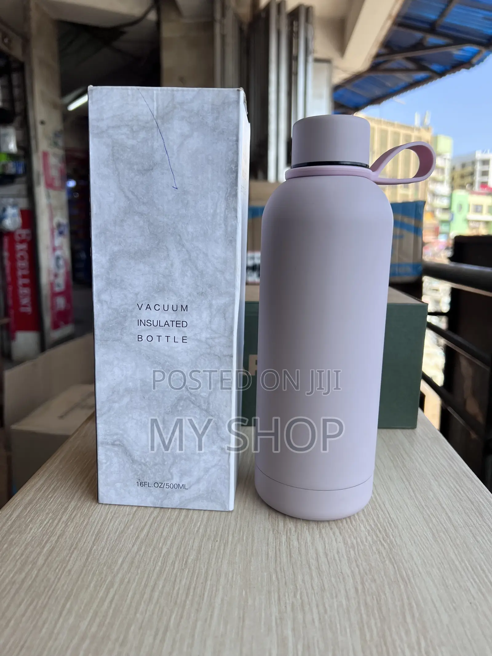 Durable 500ml Vacuum Flask With Silicone Sleeve