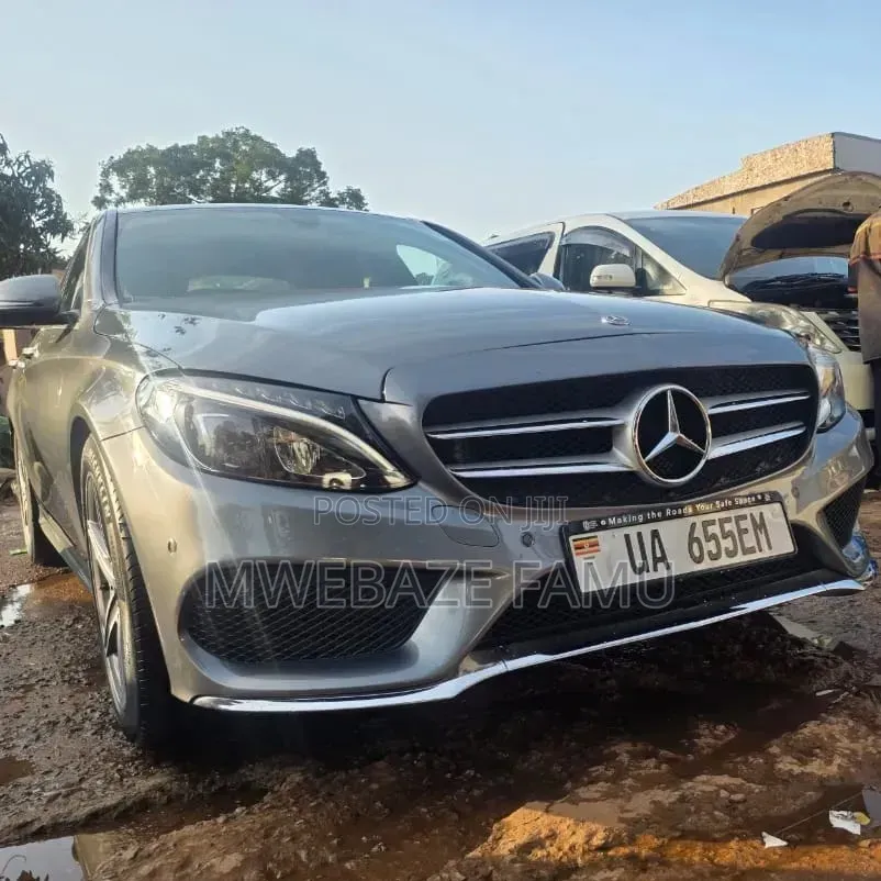 Mercedes-Benz C200 2016 Gray