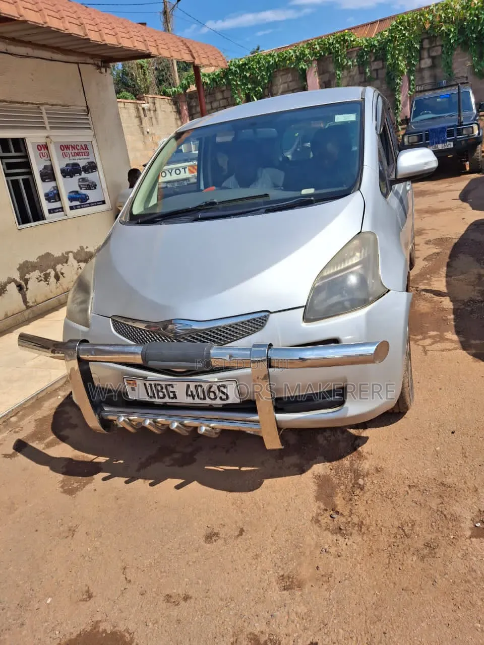 Toyota Voxy 2009 Silver