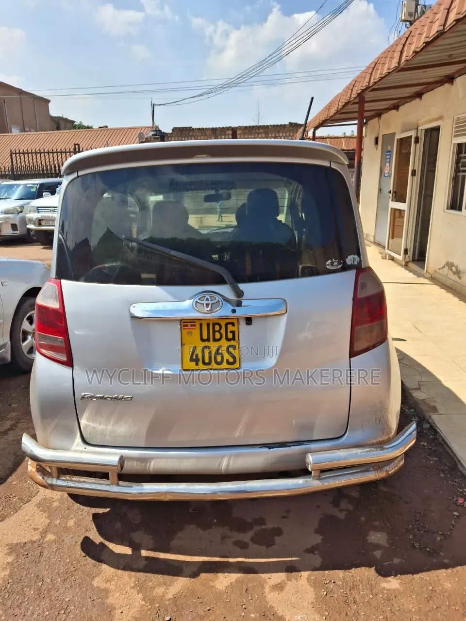 Toyota Voxy 2009 Silver